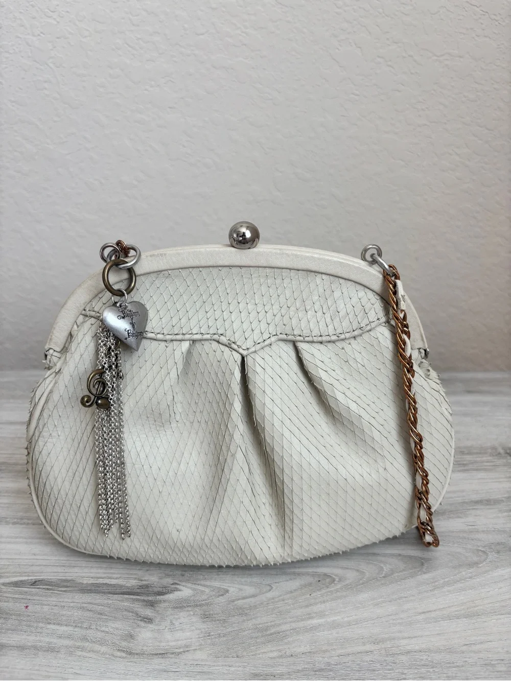 Vintage Rhythm & Rhyme crossbody bag Python-embossed Ivory leather heart charm